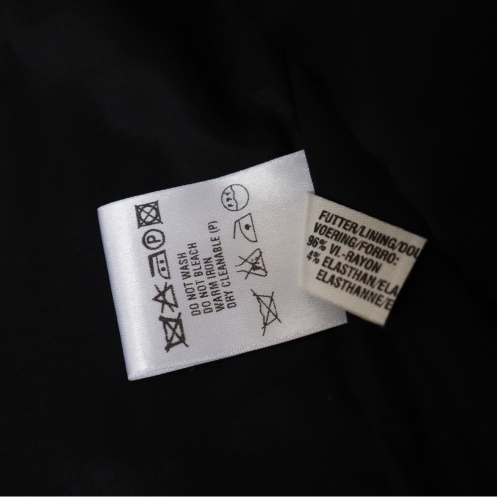 Escada Elegant Black Cape Jacket - image 6